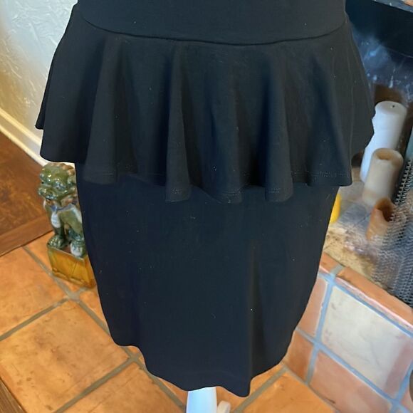 French Connection peplum dress, size 8! - Picture 3 of 8